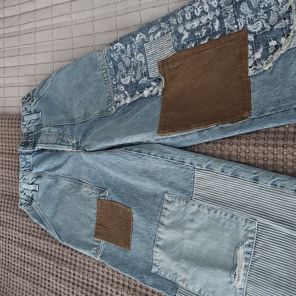 We The Free Popular Demand Patched Jeans - Picture 5 of 10